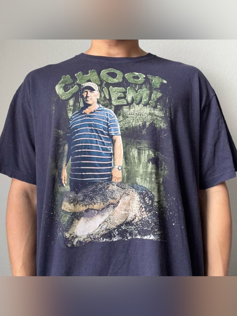 Vintage 2000s Red Neck Choot Em Graphics Tee Shirt Y2K